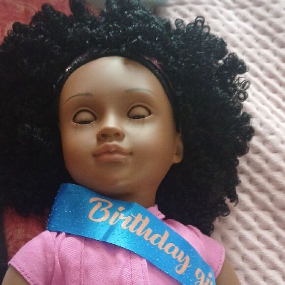 Charming Doll Set with Pink and Blue Outfits - Picture 2 of 5